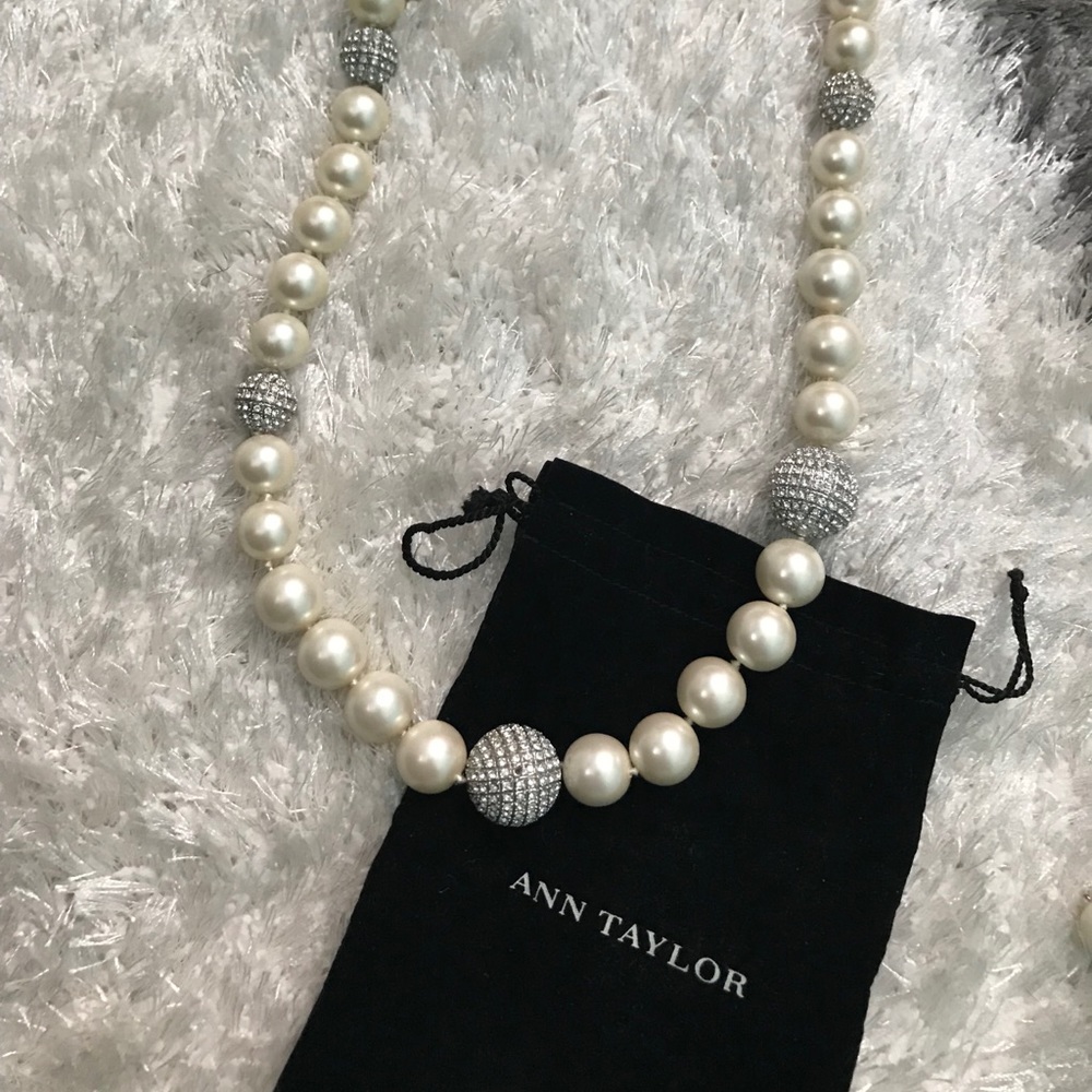 Vintage Ann Taylor statement necklace